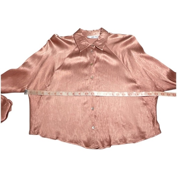 MANGO 100% Viscose Satiny Cropped Batwing Long Sleeve Button Front Blouse Sz 6 - Picture 7 of 9